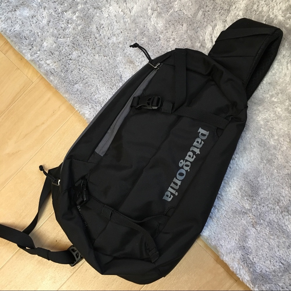 Patagonia Atom Sling 8L NWOT